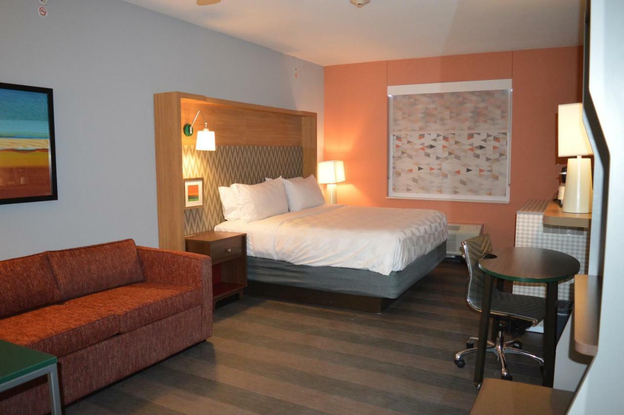 Holiday Inn Odessa By Ihg Exterior photo